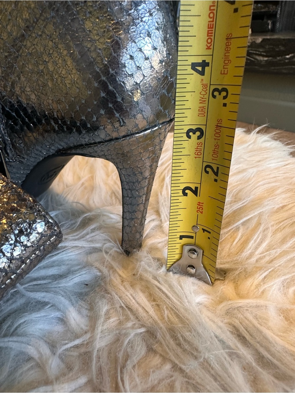 ✨LIKE NEW Michael Kors Dorothy Flex Bootie in Anthracite Metallic  Size 5 ✨ - Picture 14 of 14